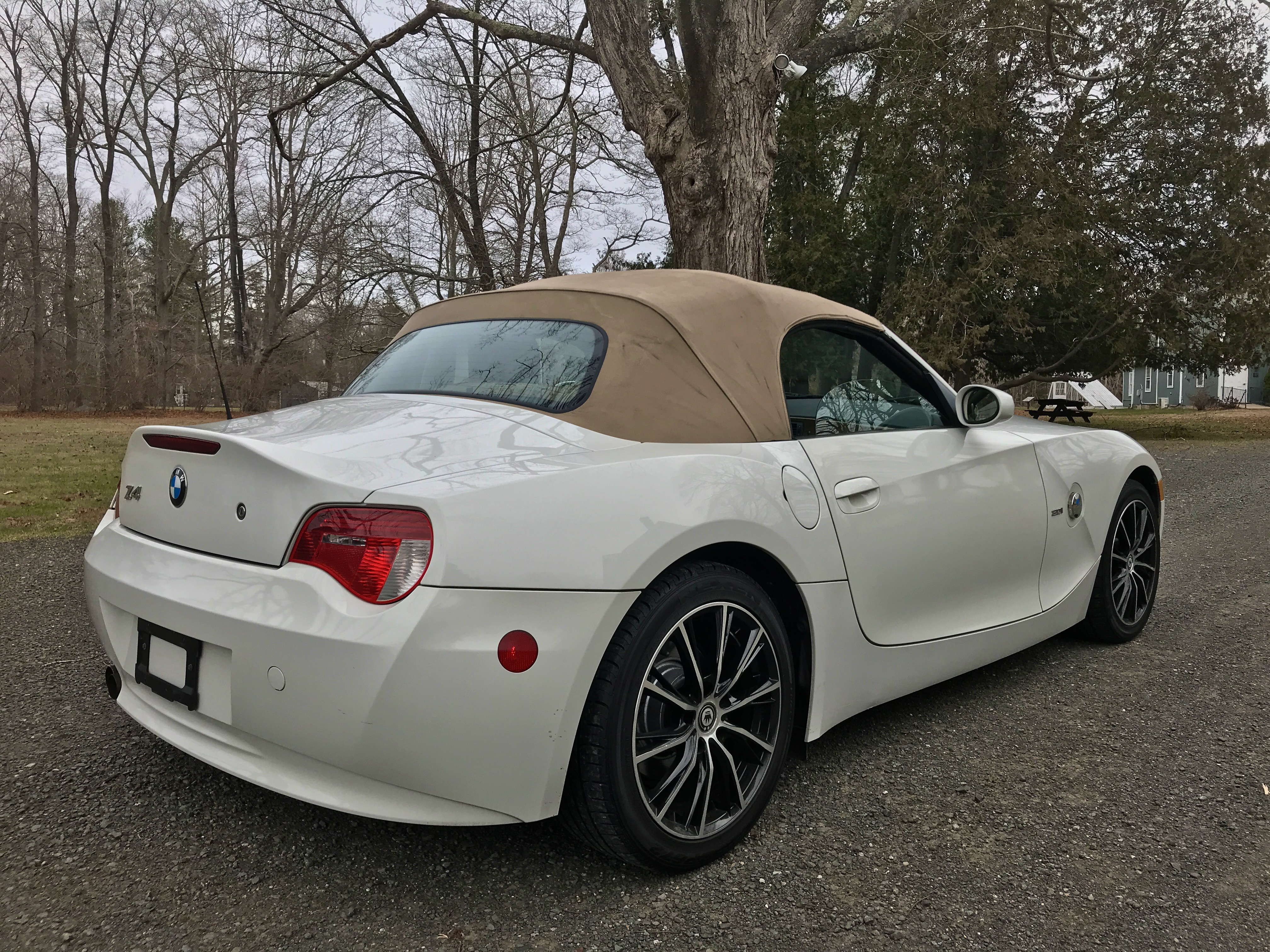 2006 BMW Z4 3.0i 6-Speed Roadster Convertible Cabriolet – 3.0L N52 Inline-Six, Rear-Wheel Drive,Spartanburg-Built — photo 14